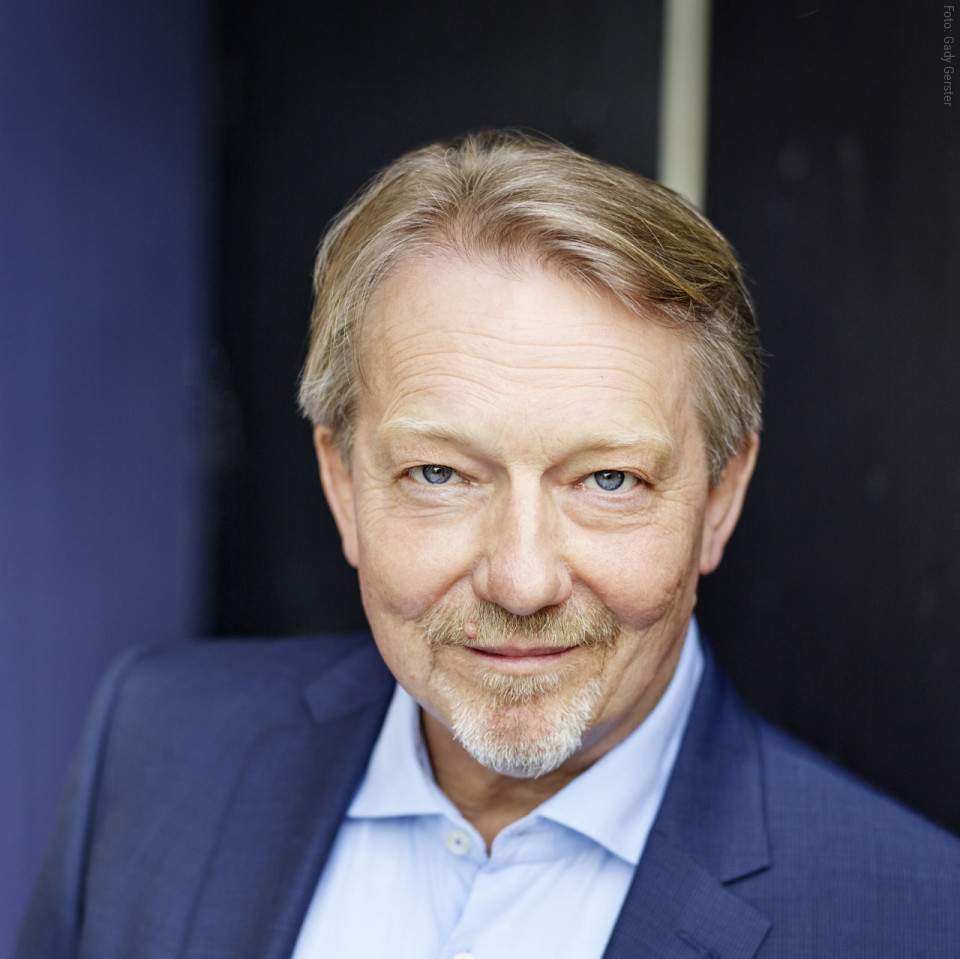 Dietmar Wischmeyer "Wir. Verdienen. Deutschland."
