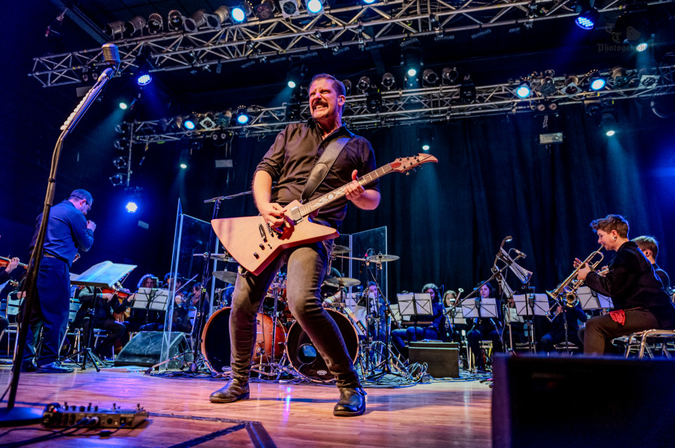 Symphony & Metallica by SaD