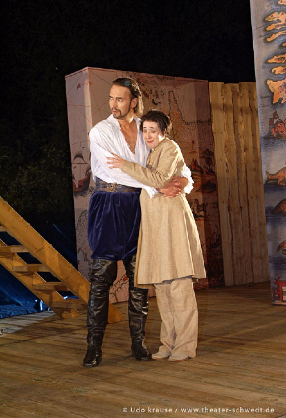 Was ihr wollt, 5. Akt, Orsino (Uwe Schmiedel), Viola / Cesario (Claire Varga)