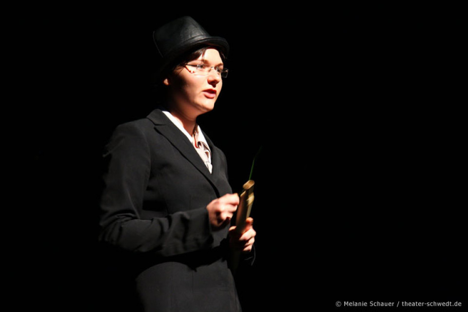 Ein neuer Mantel für den Wind - Theater-AG des Freien Joachimsthaler Gymnasiums