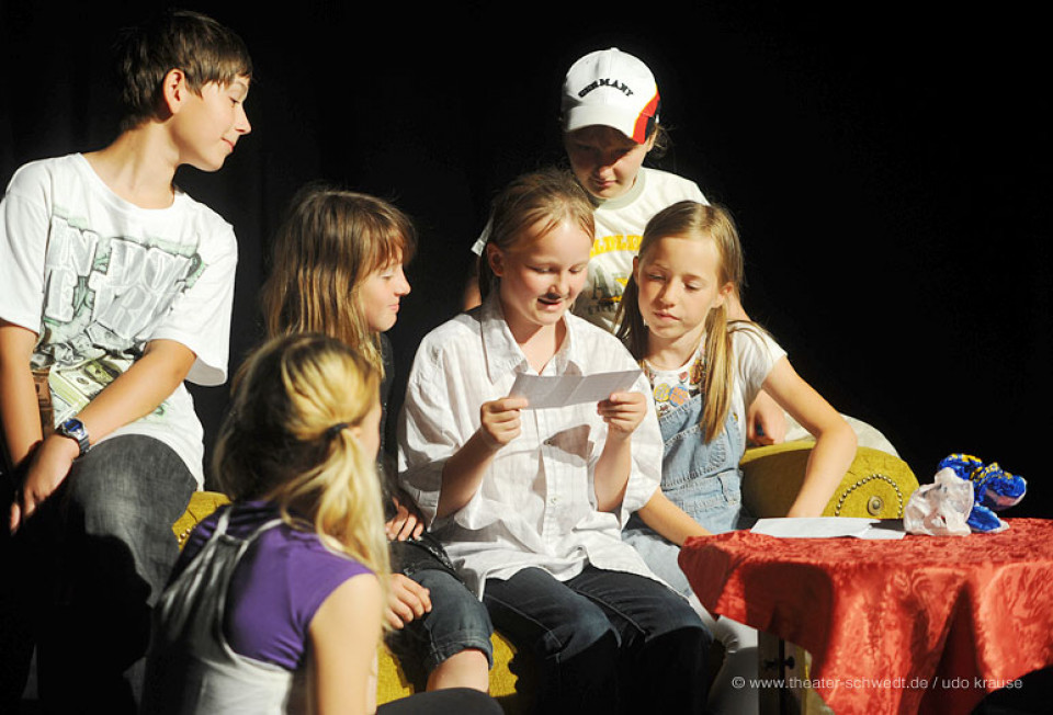 Papa in Panik, Die wilden Flöhe - Theater-AG der Astrid-Lindgren-Grundschule Schwedt