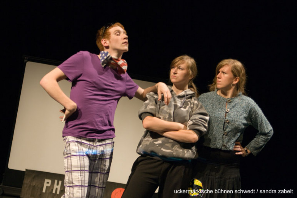 Es wird einmal ... / Kurs Darstellendes Spiel, Kl. 12, Rouanet-Gymnasium Beeskow
