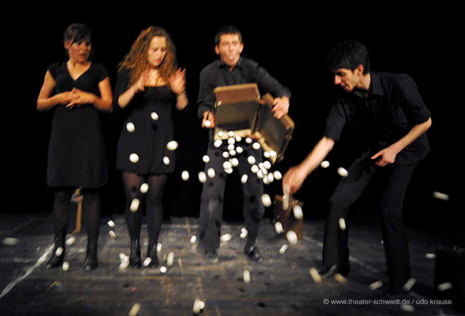 Puzzle / Teatr w krzywym zwierciadle Stepnica, Polen