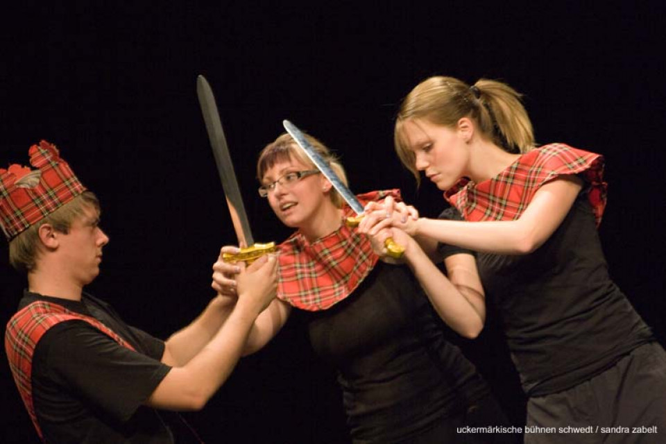 Shakespeare reloaded / Kurs Darstellendes Spiel, Klasse 13, Bertolt-Brecht-Gymnasium Bad Freienwalde