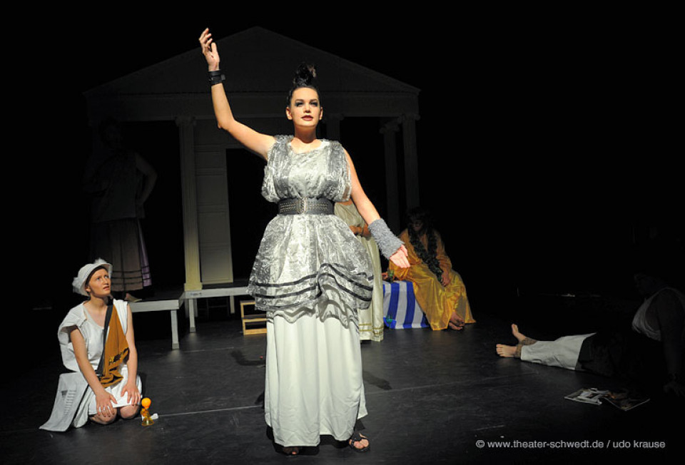 Götter! (sind auch nur Menschen) / Theater am Weinberg, Weinberg-Gymnasium Kleinmachnow