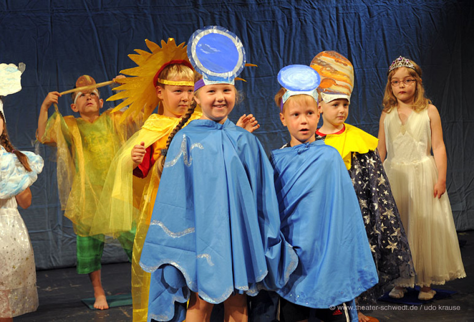 Der vergessene Stern / Theatergruppe der Integrationskindertagesstätte Regenbogen der Lebenshilfe e.V., Kreisvereinigung Uckermark