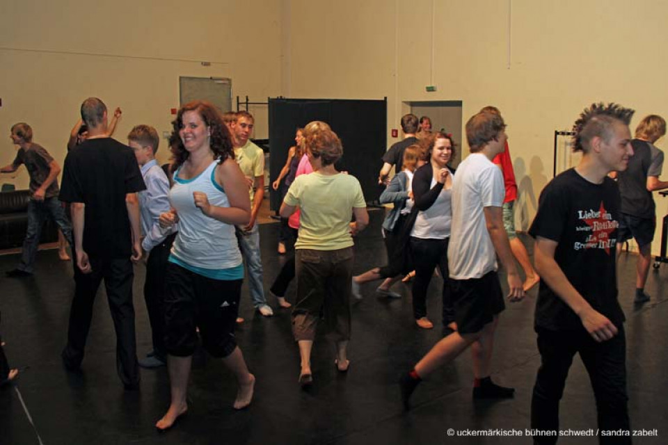 Werkstatt: Körperarbeit mit Daniel Heinz (Schauspieler)