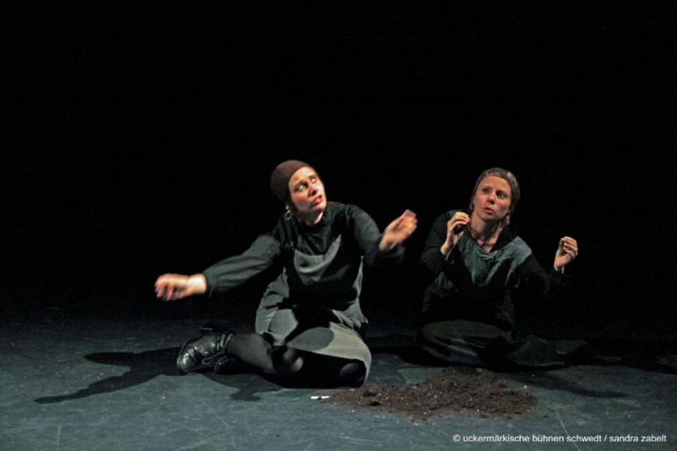 Duft / Teatr Kod, Debno