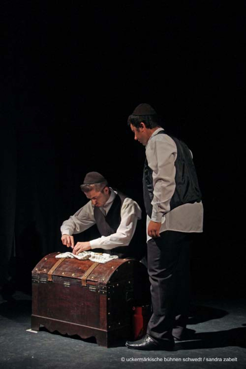 Duft / Teatr Kod, Debno