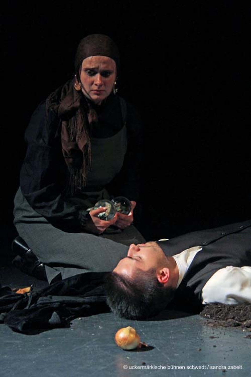 Duft / Teatr Kod, Debno