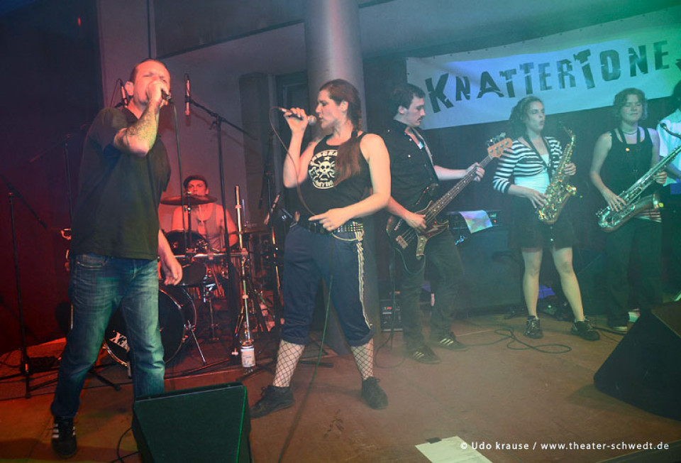 Mittsommernachtskonzert mit den Knattertones