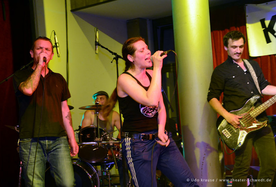 Mittsommernachtskonzert mit den Knattertones