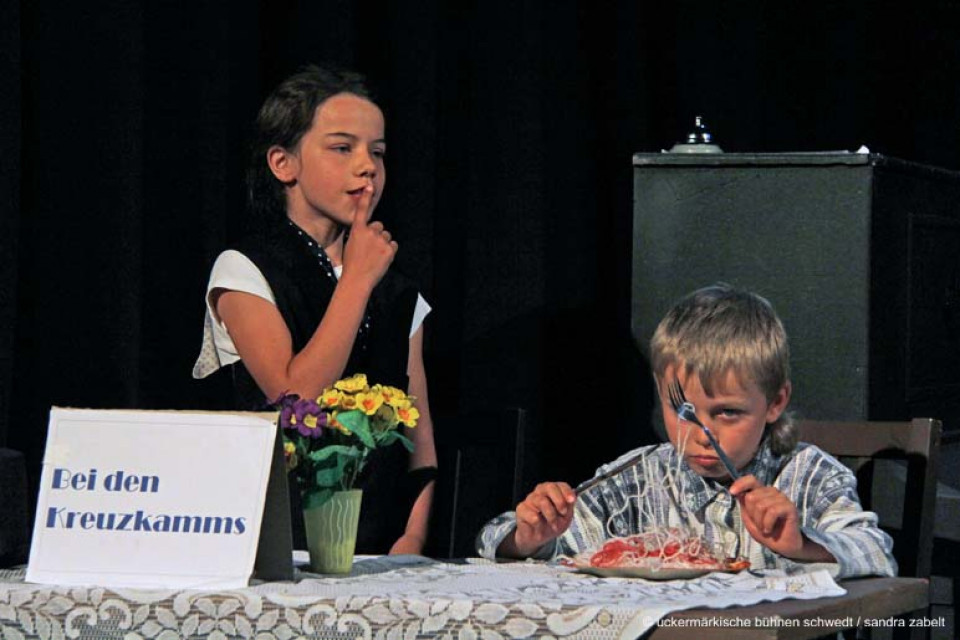 Das fliegende Klassenzimmer / Neigungsgruppe (Kl. 5/6), Erich-Kästner-Grundschule Schwedt