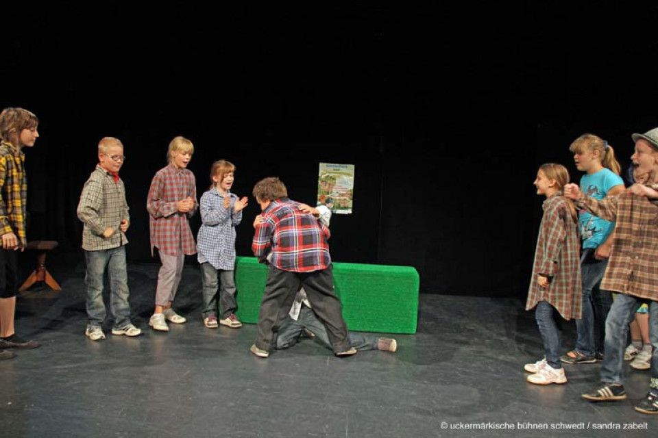 Das fliegende Klassenzimmer / Neigungsgruppe (Kl. 5/6), Erich-Kästner-Grundschule Schwedt