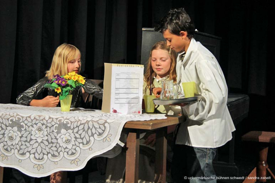 Das fliegende Klassenzimmer / Neigungsgruppe (Kl. 5/6), Erich-Kästner-Grundschule Schwedt