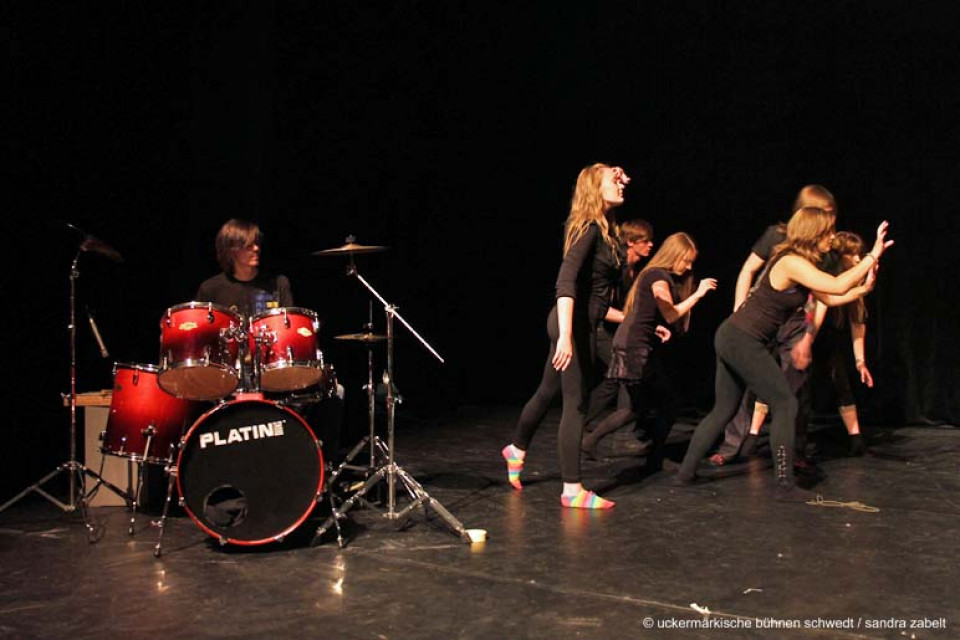 Das Leben ist ein Spiel / Kurs Darstellendes Spiel, Kl. 12/13, Gesamtschule Talsand Schwedt