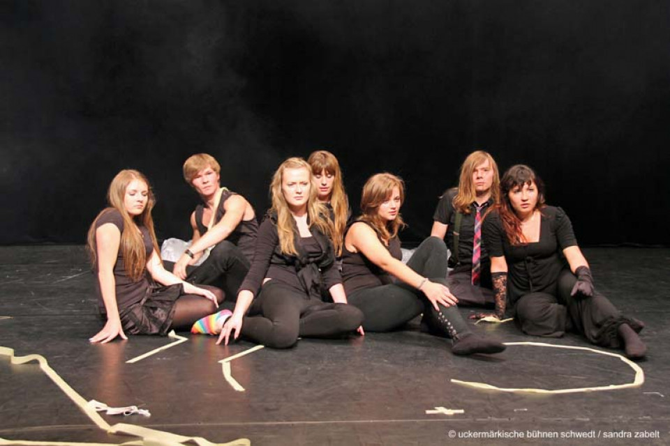 Das Leben ist ein Spiel / Kurs Darstellendes Spiel, Kl. 12/13, Gesamtschule Talsand Schwedt