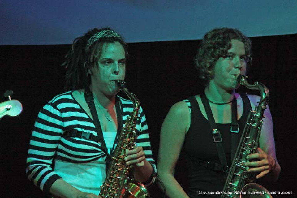 Mittsommernachtskonzert mit den Knattertones