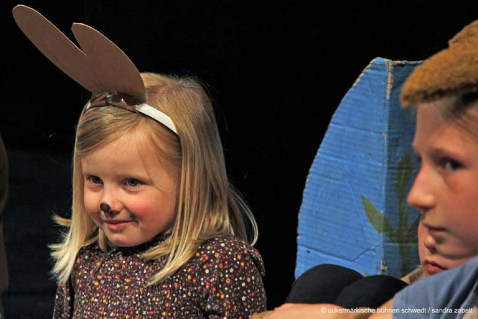 Der Hasenkalender / Kinderchor und Instrumentalensemble der Uckermärkischen Musik- und Kunstschule Angermünde