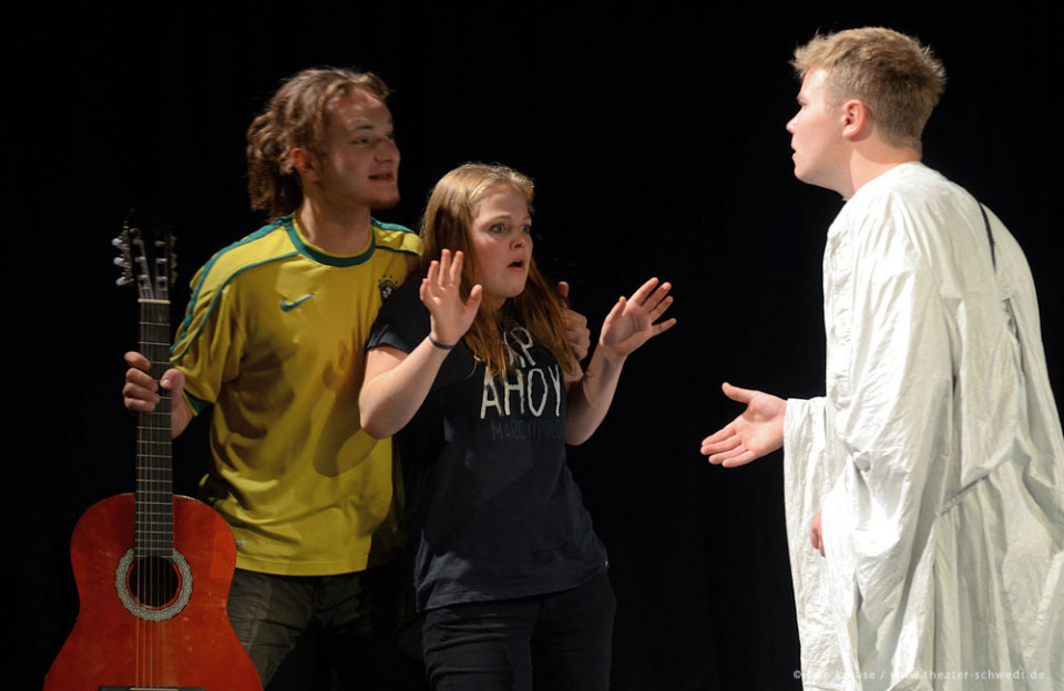 Nix zu lachen - Theater-AG des Leonardo da Vinci Campus Nauen