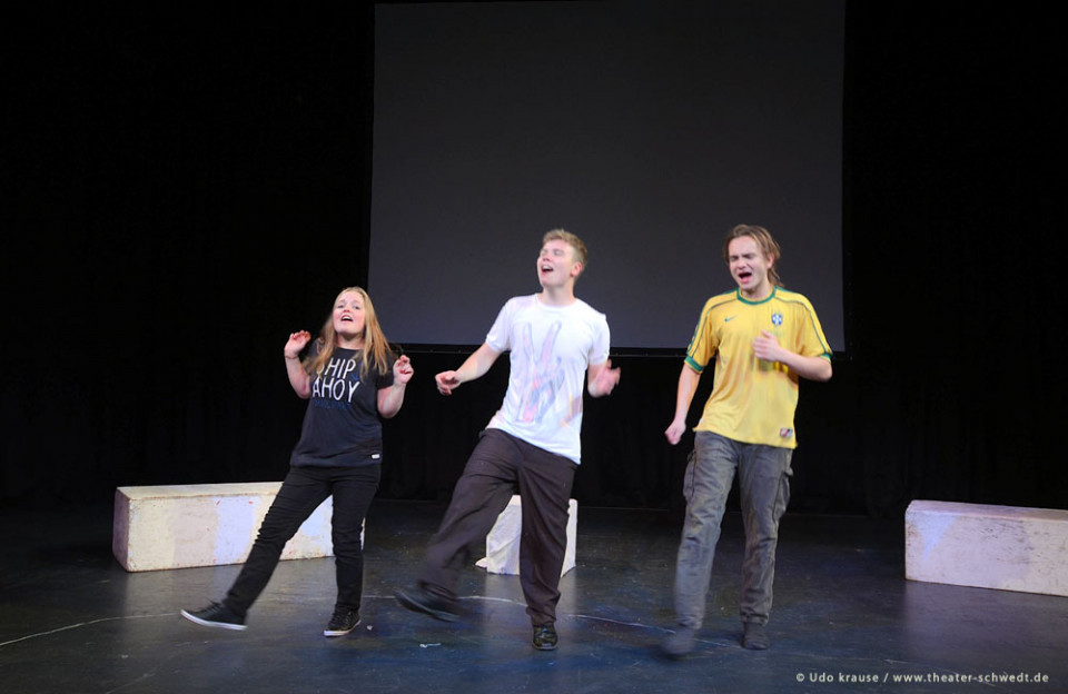 Nix zu lachen - Theater-AG des Leonardo da Vinci Campus Nauen