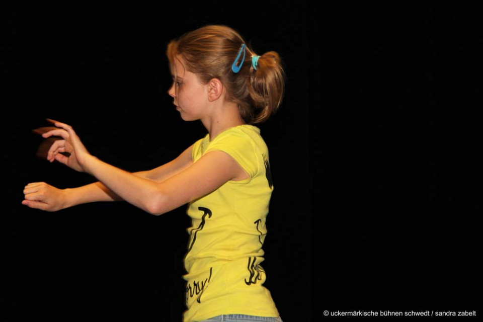 Werkstatt: Pantomime - Leitung: Selina Senti (Pantomimin)