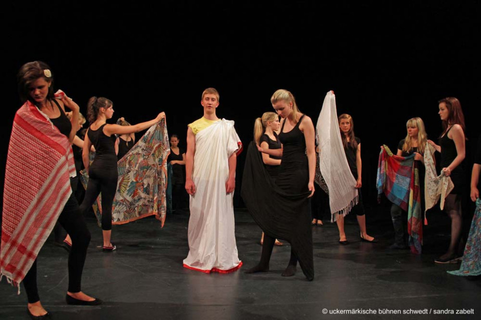 Eifersucht - Kurs Darstellendes Spiel, Klasse 10, C.-F.-Gauß-Gymnasiums Schwedt/Oder