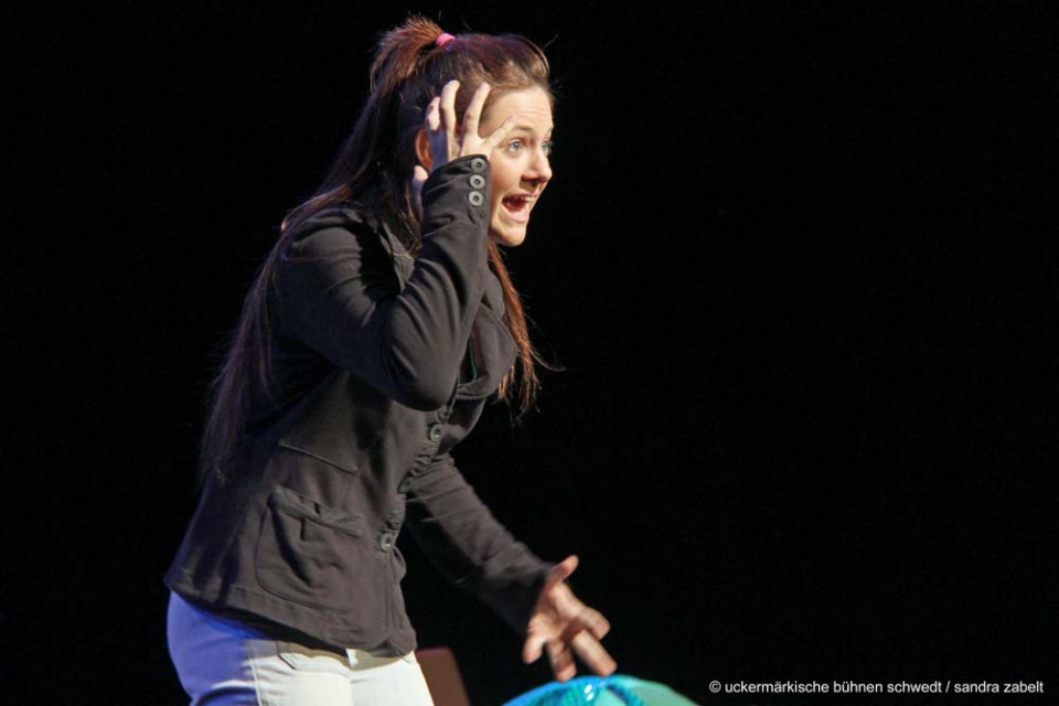 Mr. Pilks Irrenhaus - Nachwuchsjugendgruppe des Kinder- und Jugendtheaters Stolperdraht Schwedt e. V.