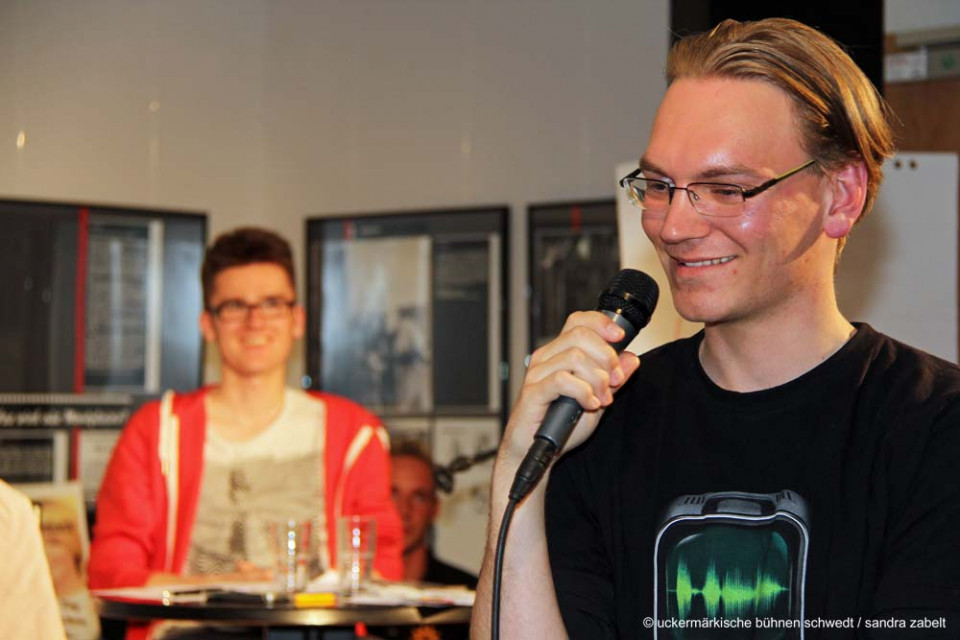 Wie war's? - Resümee des 19. Schultheaterfestes - die Moderatoren: Ortwin Bader und Lorenz Vögel