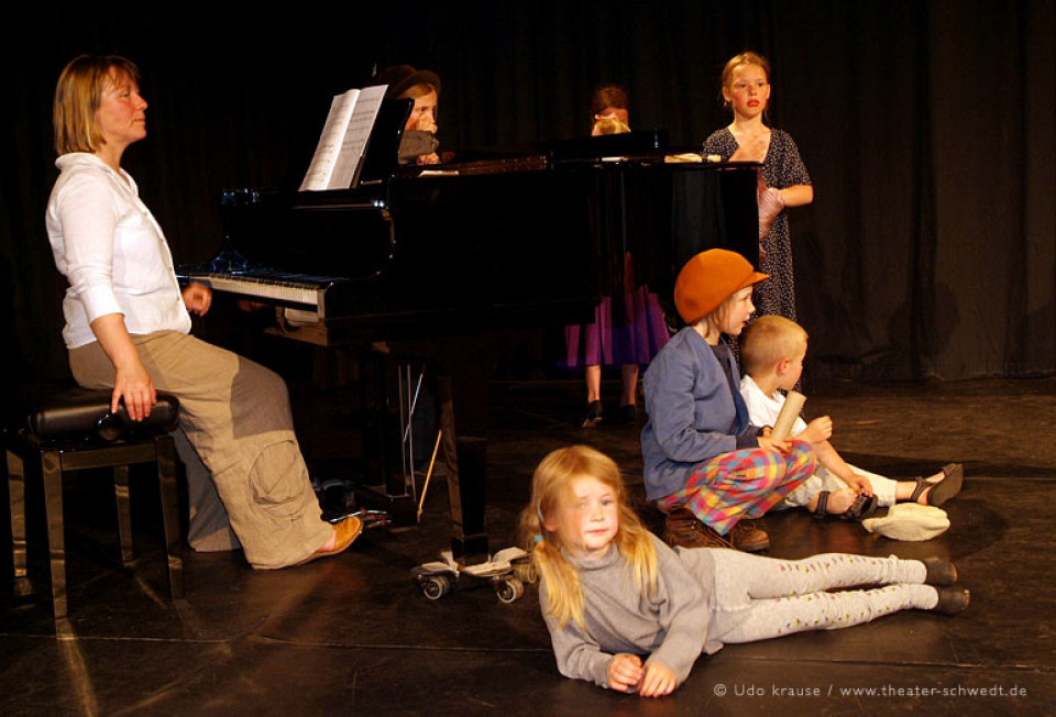 Plisch und Plum / Kinderchor der Uckermärkischen Musik- und Kunstschule Angermünde