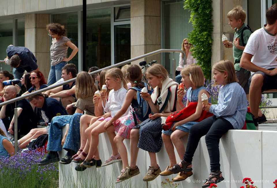 Zuschauer beim Schultheaterfestvolleyballturnier