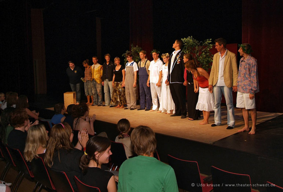 Ein Sommernachtstraum / DS-Kurs Ruoanet's Runaways Kl. 12, Ruoanet-Gymnasium Beeskow