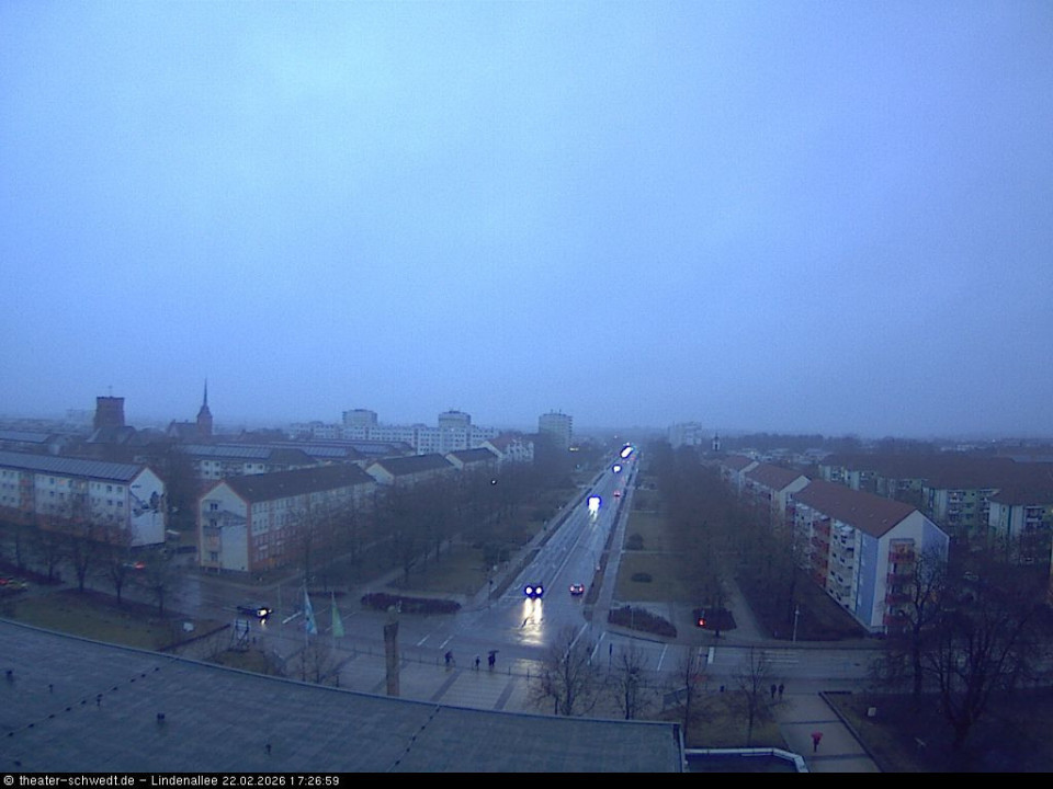 Blauer Dunst am frühen Abend (hinzugefügt von Jonas am 22.02.2026)